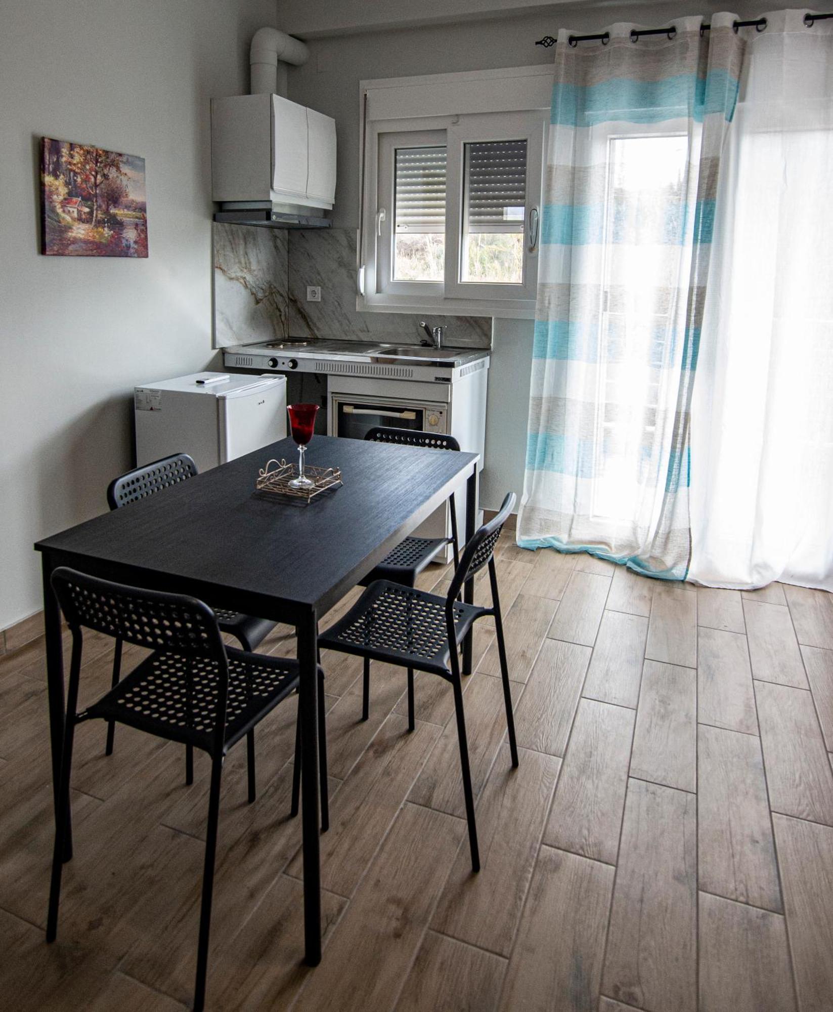 Nikitas Apartments & Suites カナリ エクステリア 写真